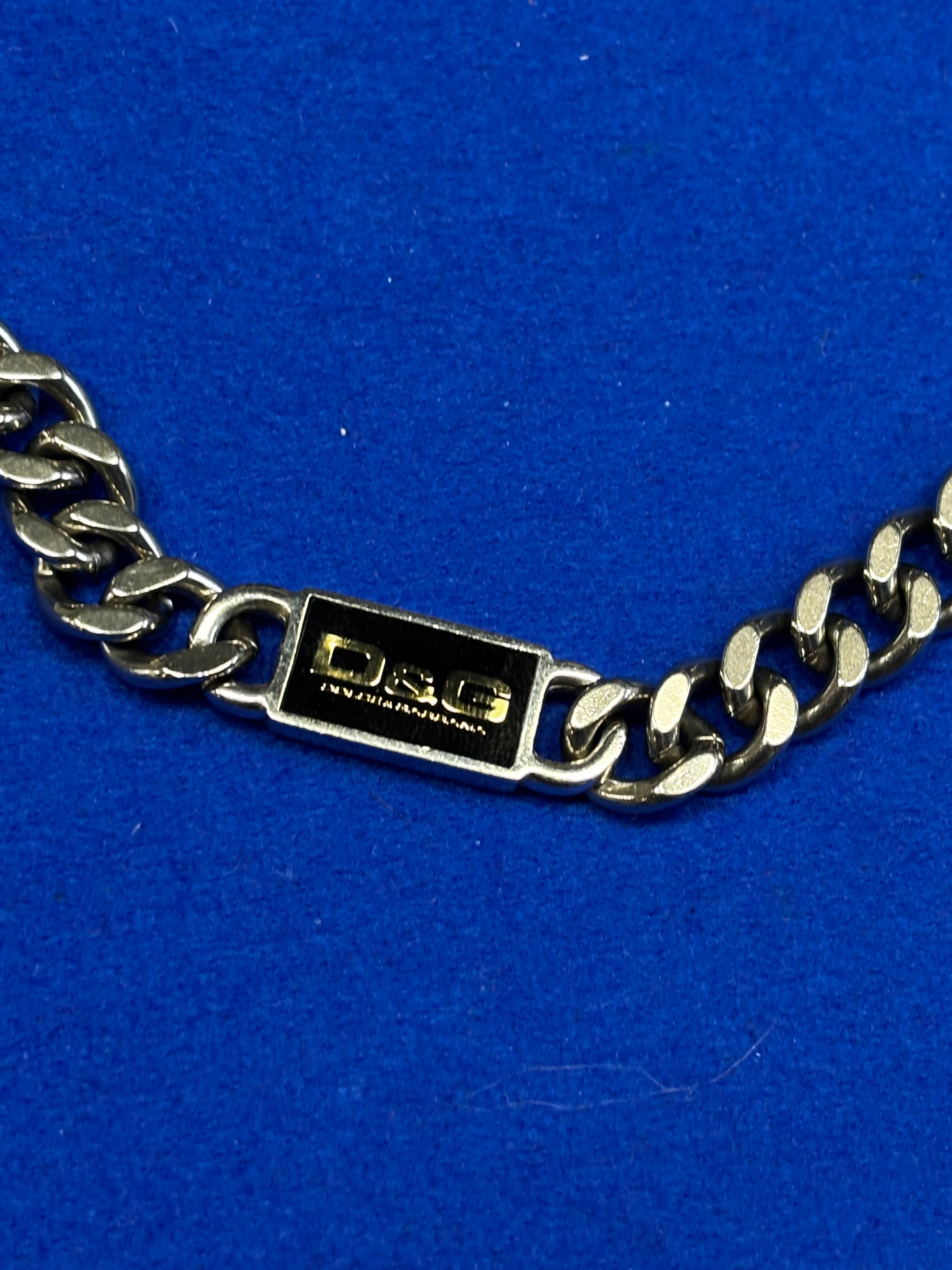 Dolce & Gabanna chaîne